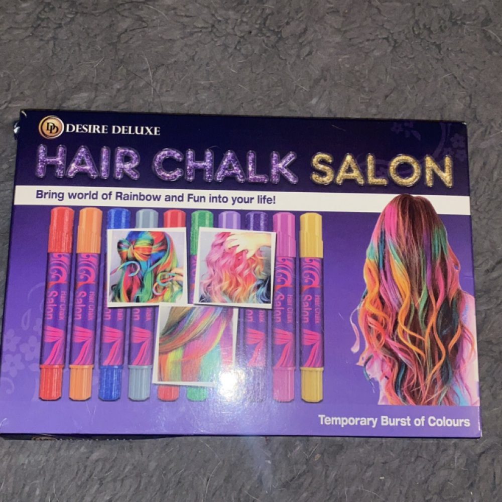 Hair Chalk Salon - Vibrant Hair Accessories